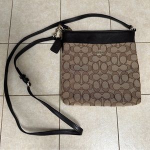 COACH SHOULDER BAG / PURSE - BROWN